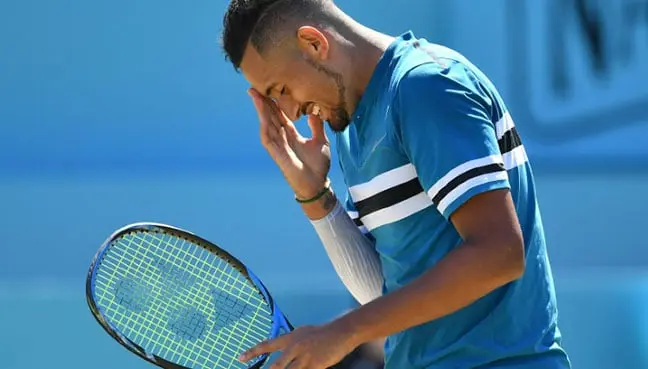 Indian Wells, il polso ferma Kyrgios in lacrime: “Fa troppo male”