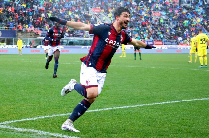 Bologna, Orsolini incorona Italiano: “E’ il migliore”
