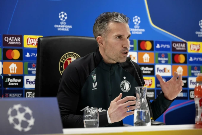 Domani si gioca Inter-Feyenoord: i convocati di Van Persie