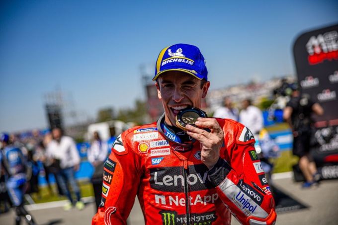 Marquez ringrazia la caduta del fratello: “Alex era più forte”