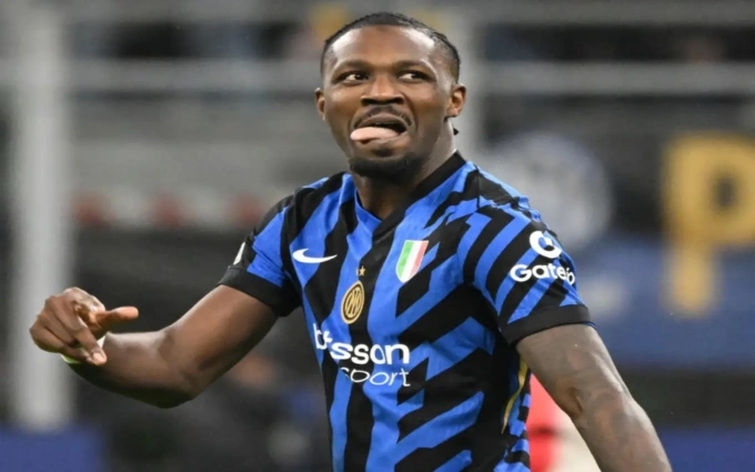 Thuram, clausola scaduta: resta a meno di un’offerta “monstre”
