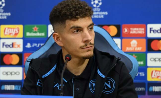 Napoli, Di Lorenzo: “Difendiamo lo scudetto, in Champions…”