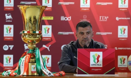 Milan, Conceicao: "Pressioni? Normali, siamo il Milan. Leao è disponibile"