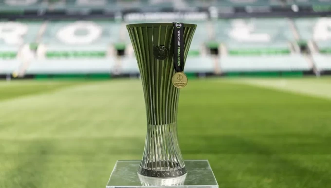 Betis-Chelsea, Breslavia si accende per la finalissima
