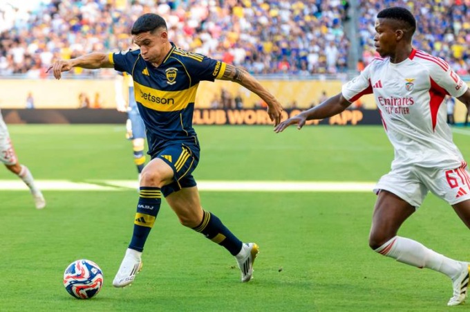 Il Boca spreca, il Benfica rimonta. Il Flamengo batte l’Esperance