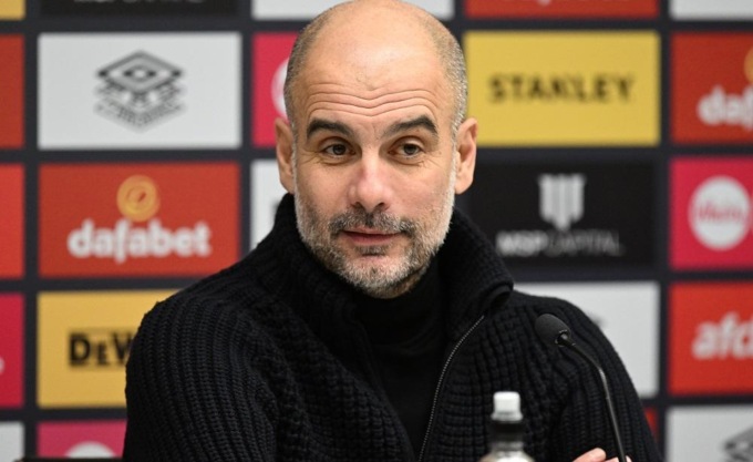 Guardiola risponde a Klopp: “Lo capisco, ma siamo fieri di essere qui”