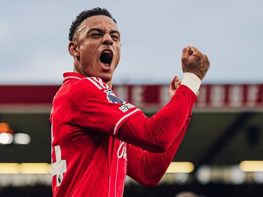 Napoli, è fatta per Lang! Continuano i contatti per Ndoye