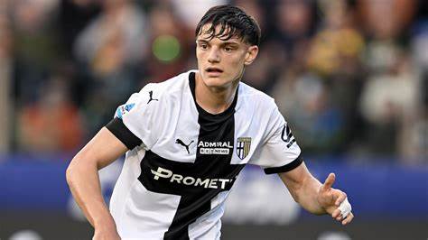Parma, Cherubini blinda Suzuki e Leoni: “Non si muovono”