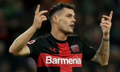 Xhaka resta il primo obiettivo. E l'Al Hilal torna su Hernandez...
