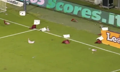 Salernitana stangata: 0-3 a tavolino e due gare a porte chiuse