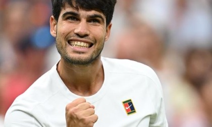 Alcaraz batte Rublev e va ai quarti di Wimbledon