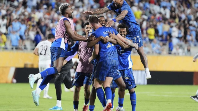 Inzaghi elimina Guardiola: l’Al-Hilal batte 4-3 il Man City