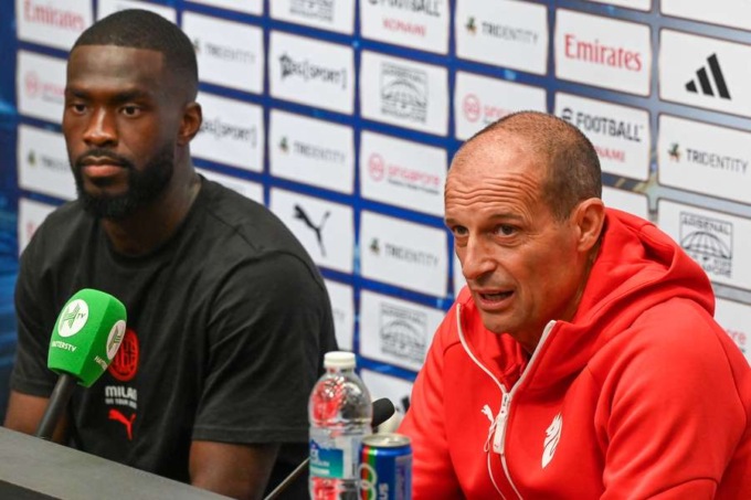 Milan, Allegri: “Sappiamo soffrire. Leao? Bene da prima punta”