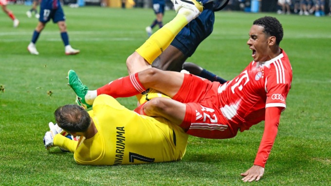 Musiala scagiona Donnarumma: “Cose che possono succedere”