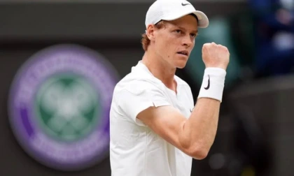 Sinner batte Vukic in tre set (6-1 6-1 6-3) e vola al terzo turno