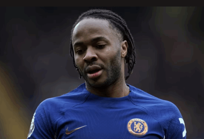 Stallo per Ndoye: il Napoli pensa a Sterling del Chelsea