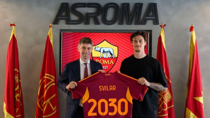 Ufficiale: Svilar rinnova con la Roma fino al 2030