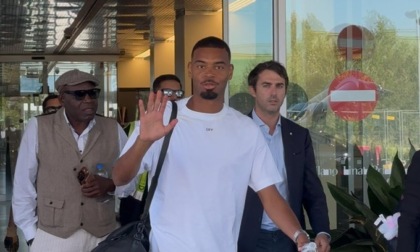 Inter, è il giorno di Diouf: visite mediche e firma sul contratto