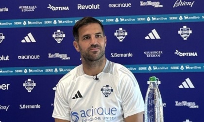Fabregas: "Il blocco del mercato ha aiutato la Lazio"