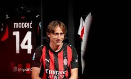 Milan, Gimenez svela: “Modric ha regalato un IPhone a tutti”