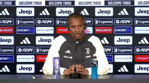 Juventus, Djalò vicino all’addio: c’è il Besiktas