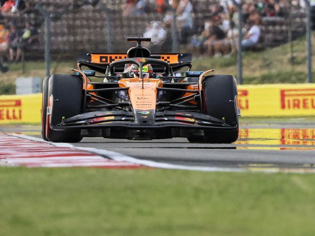 Uno due McLaren in Ungheria. Quarto Lecrerc, nono Verstappen, Hamilton dodicesimo