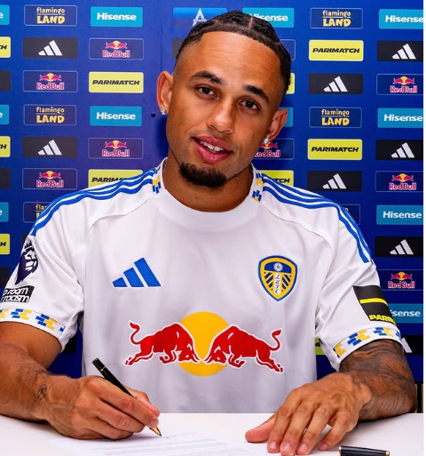 Milan, ufficiale la cessione di Okafor al Leeds