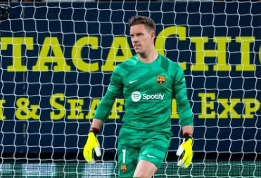 Clamoroso Ter Stegen: non firma il certificato medico e blocca il mercato del Barcellona