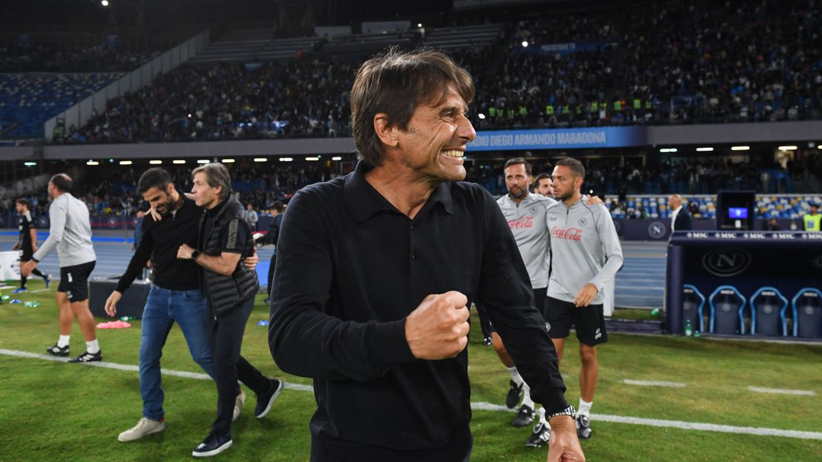 Napoli, Conte può sorridere: recuperati Politano e Buongiorno