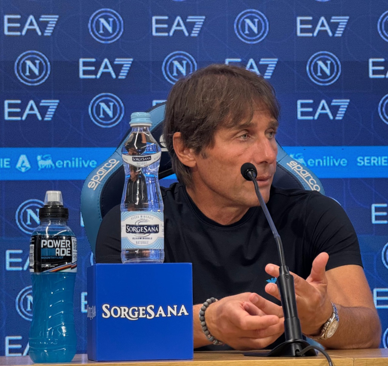 Conte: “Noi abbiamo nove acquisti in rodaggio, le altre invece…”