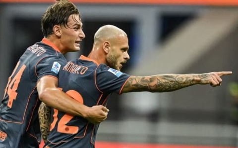 L’Inter batte il Sassuolo con i gol di Dimarco e Carlos Augusto