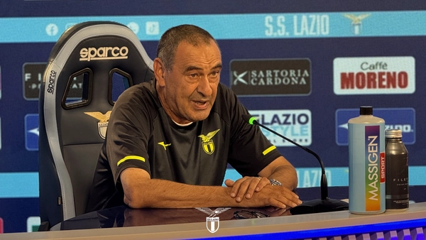Lazio, Sarri: “Settimana difficile, possiamo usare tanti moduli”