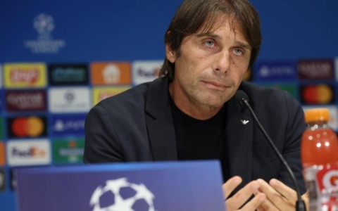 Conte: “I napoletani non vanno presi per il c…”