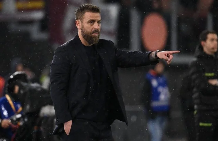 Torino, Baroni a rischio: si valuta De Rossi