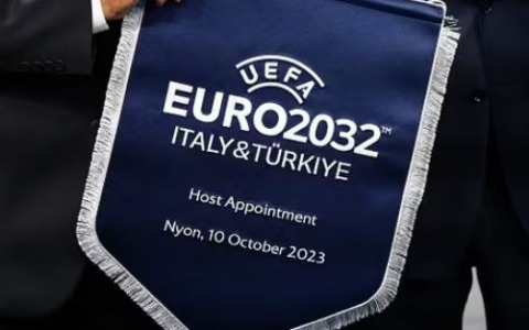La Russia pronta a ospitare Euro 2032 al posto dell’Italia