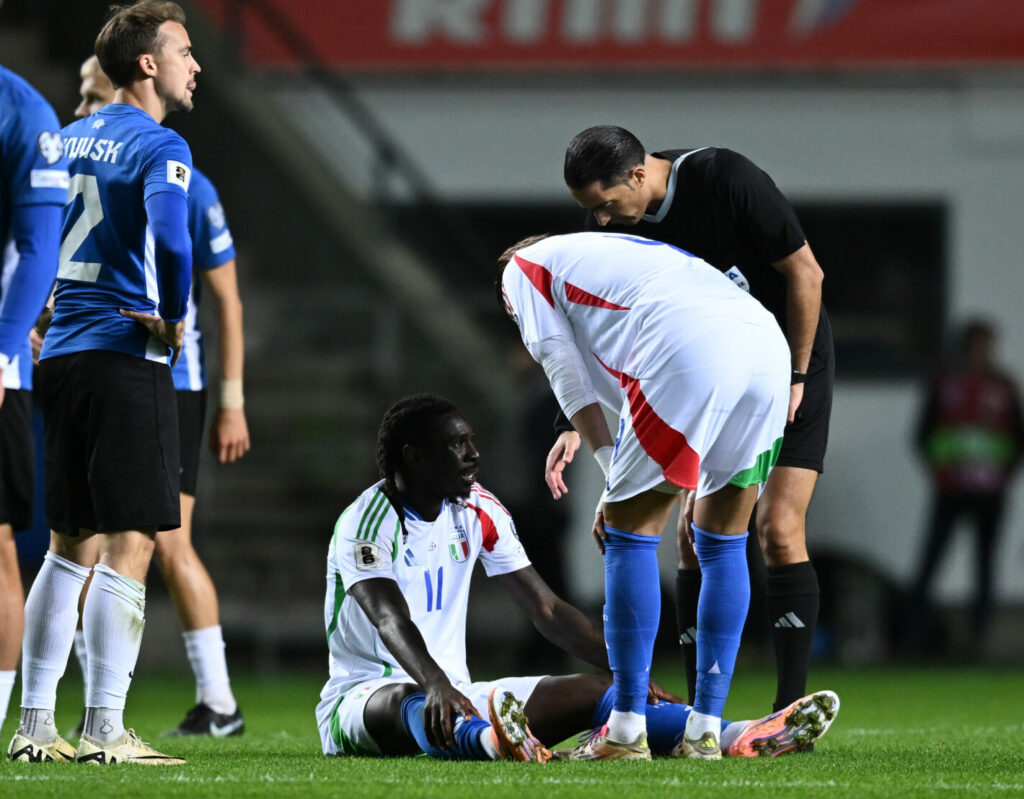Kean verso il forfait a San Siro: si scaldano Piccoli e Dzeko