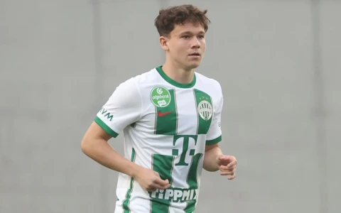 Juventus, caccia al mediano: piace l’ungherese Alex Toth