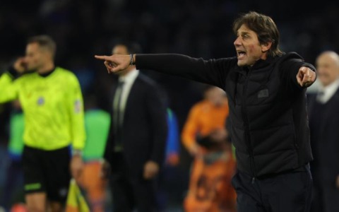 Napoli, domani torna la Champions: Conte obbligato a vincere