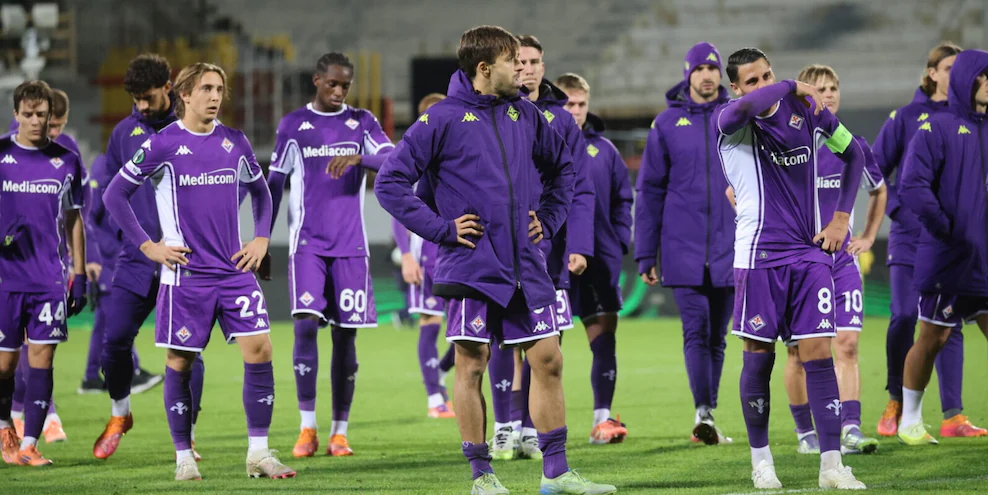 Fiorentina, i tifosi non ci stanno: “La B sarebbe una vergogna”