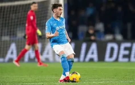 Napoli, Gilmour si opera: la nota del club