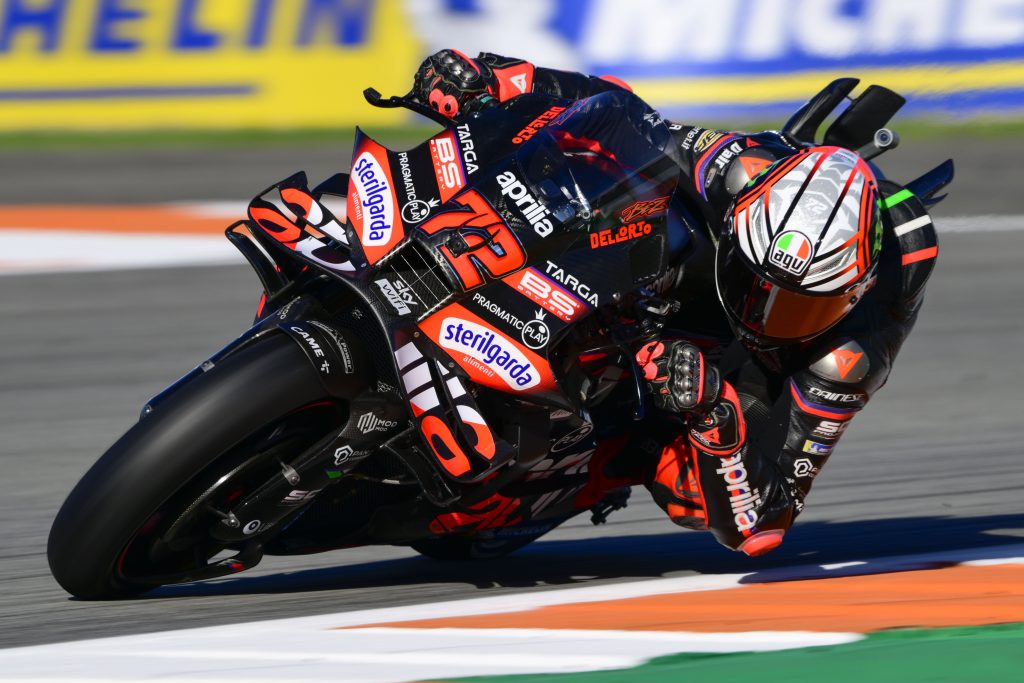 Bezzecchi illumina Valencia: pole da urlo in 1’28”809