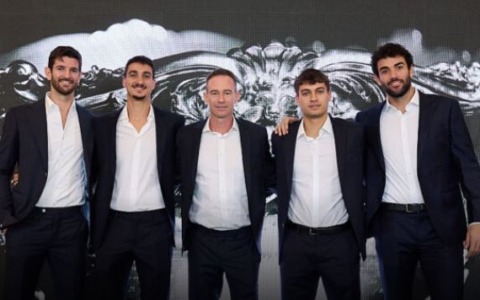 Coppa Davis: l’Italia cerca il tris, ma la favorita è la Spagna di Alcaraz