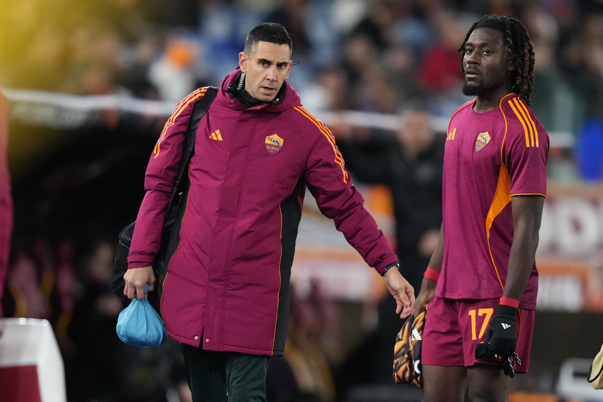 Roma, sospiro di sollievo: Koné può recuperare per domenica