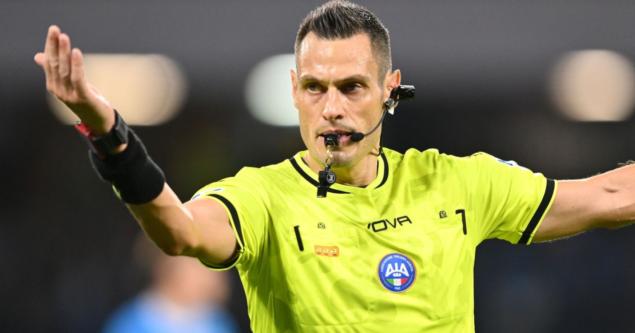 Arbitri, il paradosso di Mariani: fermato in A, in Champions…