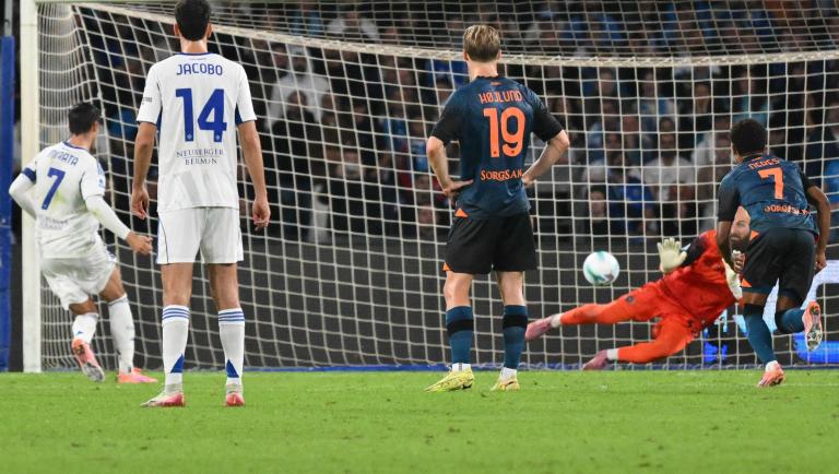 Il Napoli rallenta: 0-0 col Como e vetta a rischio