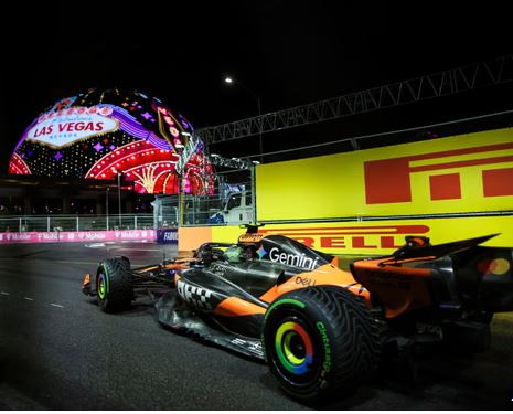 Norris si prende la pole, disastro Ferrari: Hamilton ultimo