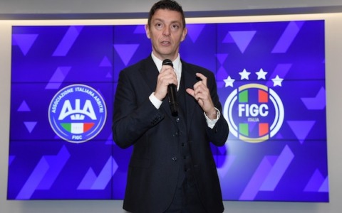 Vertice FIGC sugli arbitri: “Basta rigorini, serve più autorevolezza”