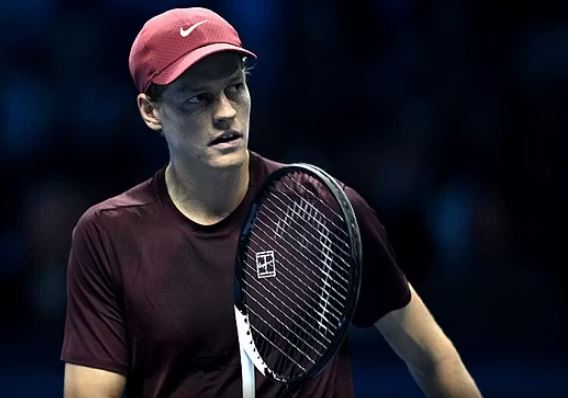 Sinner, a Torino esordio ok