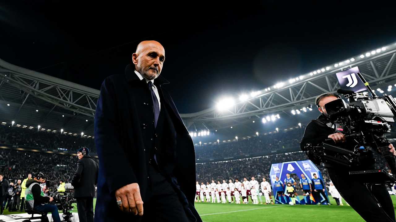Spalletti: “Non siamo contenti, dopo la sosta cambieremo modulo”