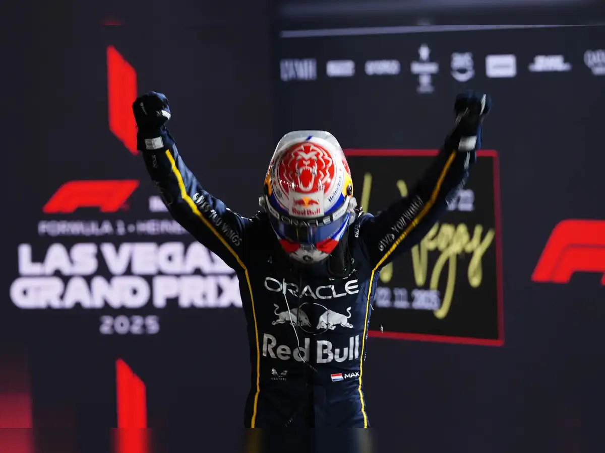 Verstappen domina a Las Vegas: il Mondiale si riapre